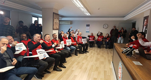 Metal işçileri greve çıkıyor